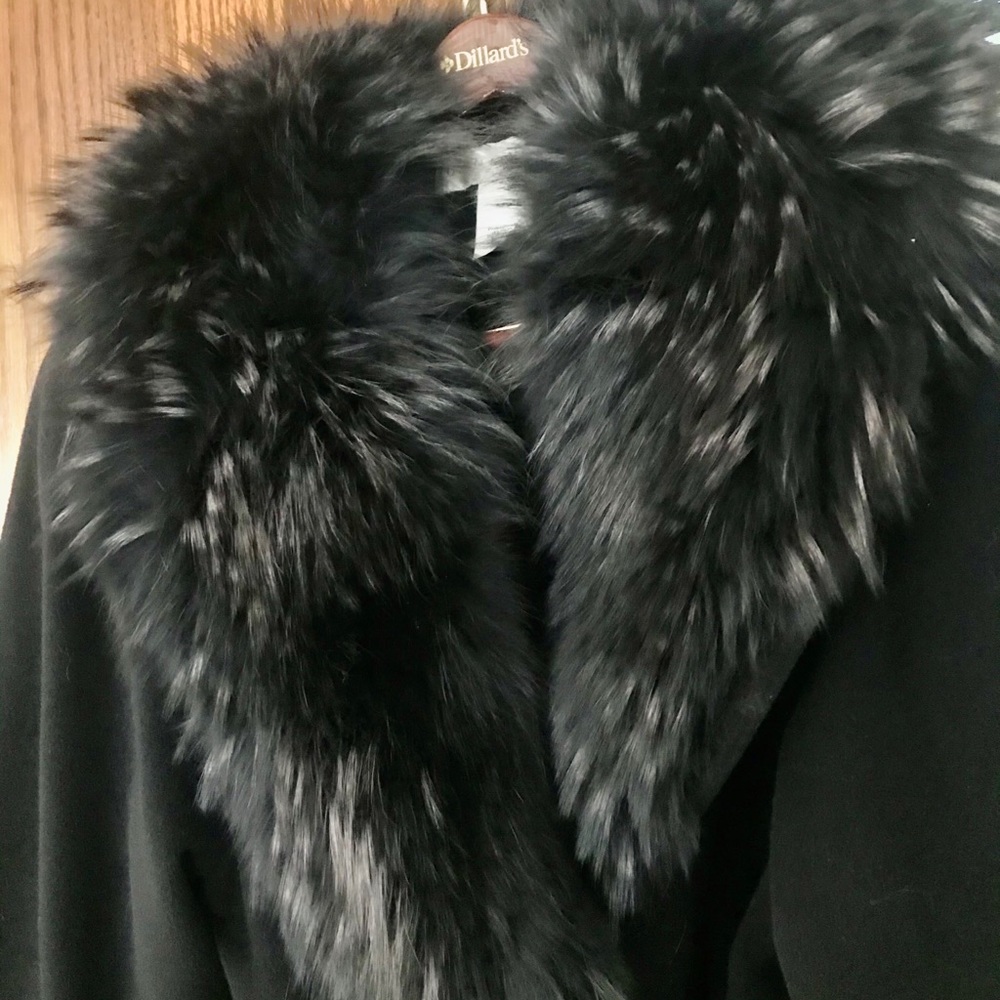 DONCASTER COAT LARGE FOX COLLAR LADIES SIZE XL - Picture 10 of 13